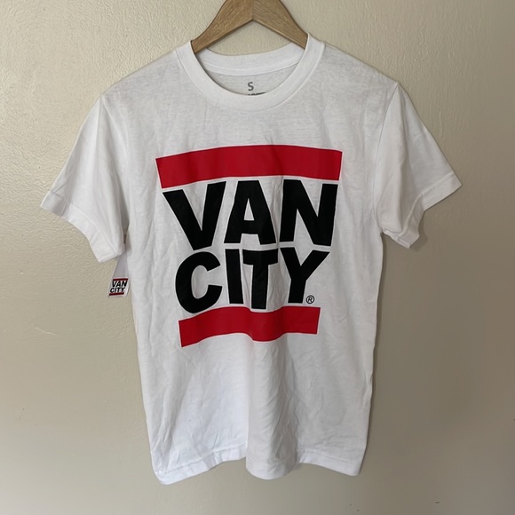 NWT VANCITY UnDMC White Classic Tee Shirt. Small - Picture 2 of 7